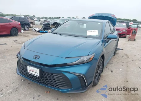 2025 Toyota Camry Se из США, поврежденный, VIN 4T1DAACK7SU613886